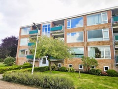 101 Esdoornlaan 9 Hoogeveen NoordOost Wonen Makelaardij.jpg